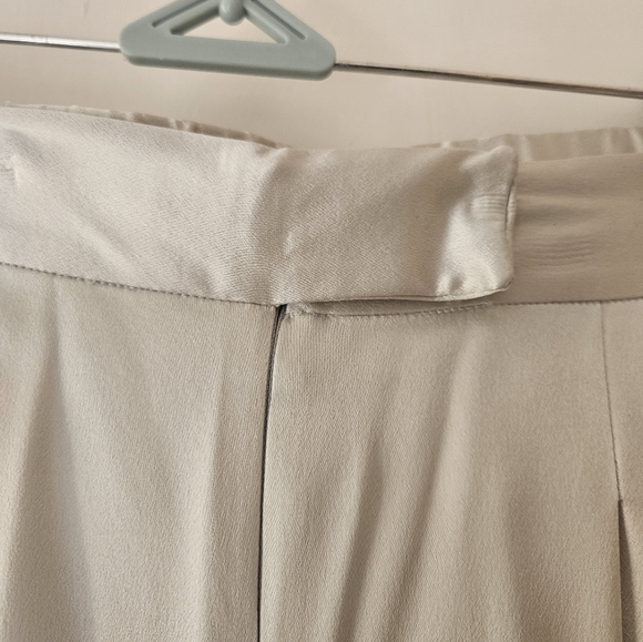 St. John Silver Maxi A-Line Pleated Jumpsuit - Picture 5 of 8